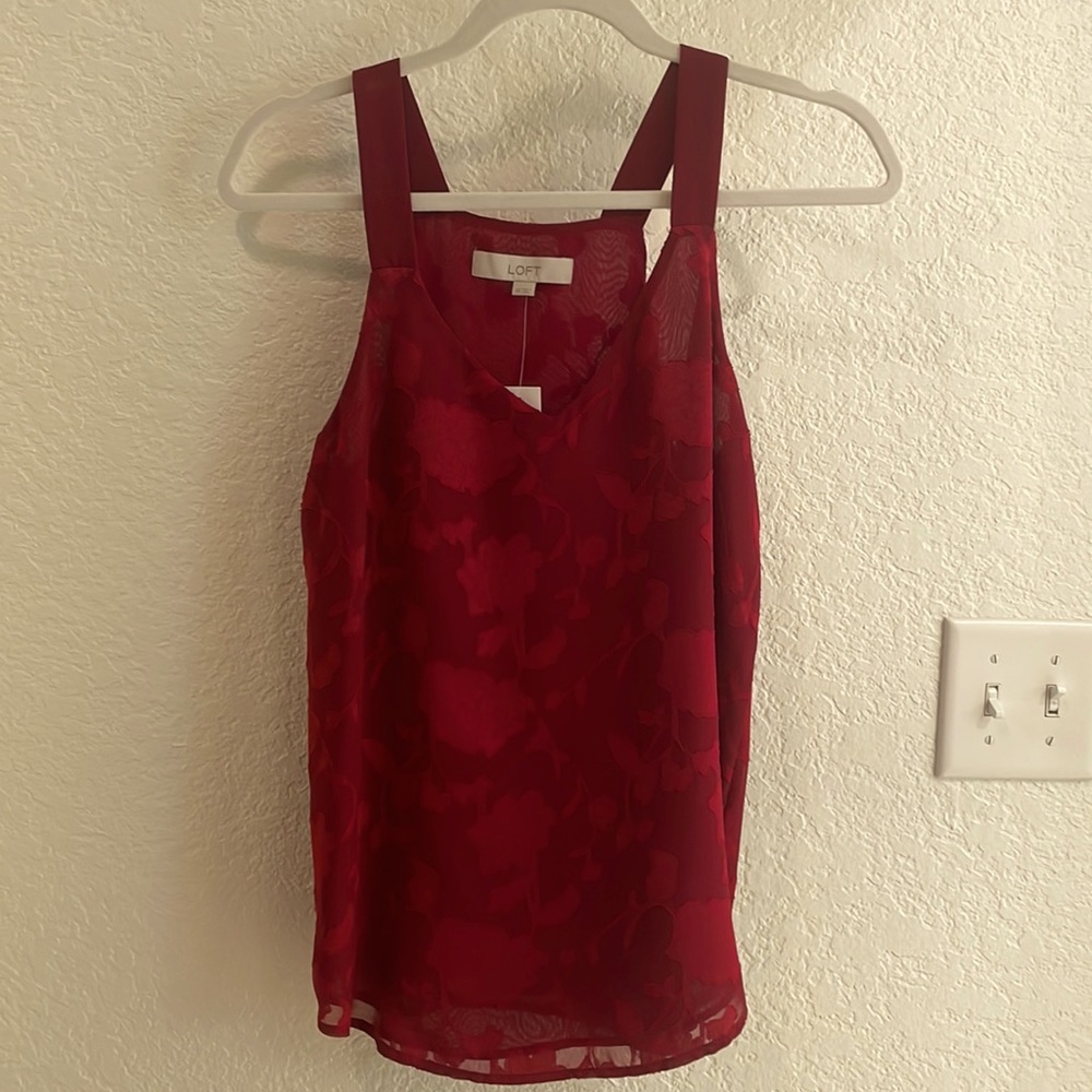 Red Loft XS Racerback Floral Tank
